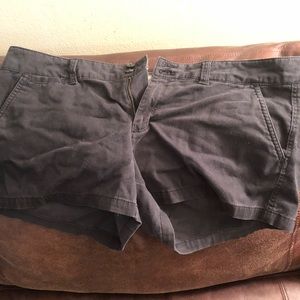 American eagle black shorts